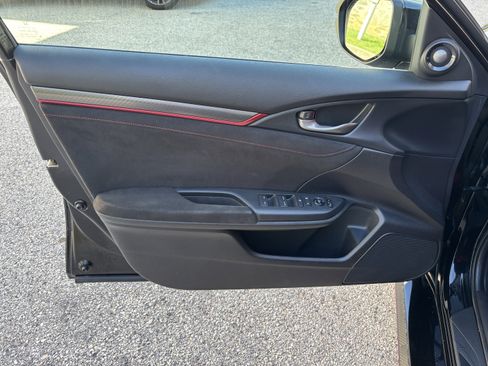 Used 2021 Honda Civic Type R image 16
