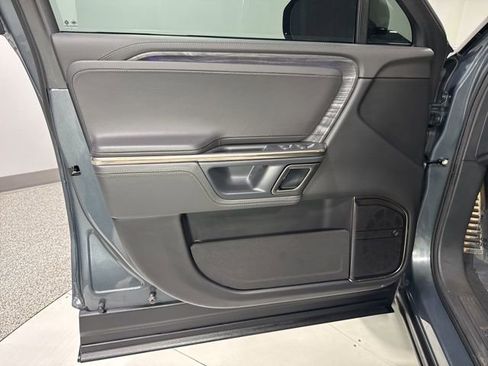 Used 2023 Rivian R1S Adventure image 13