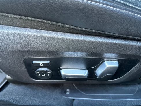 Used 2021 BMW M340i w/ Driving Assistance Package image 12