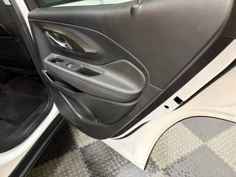 Certified 2023 GMC Terrain SLE w/ Driver Convenience Package image 40