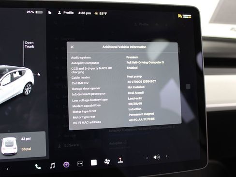 Used 2021 Tesla Model Y Long Range image 17