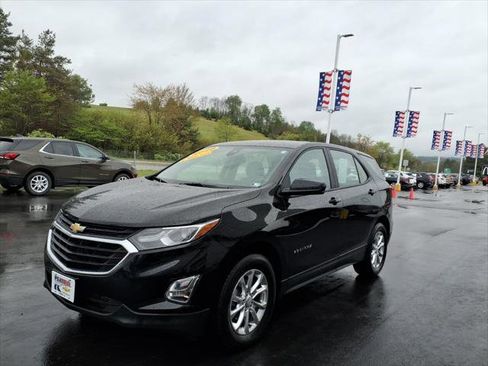 Used 2020 Chevrolet Equinox LS AWD/4WD image 4