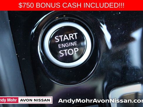 New 2025 Nissan Versa SR w/ Trunk Package image 19