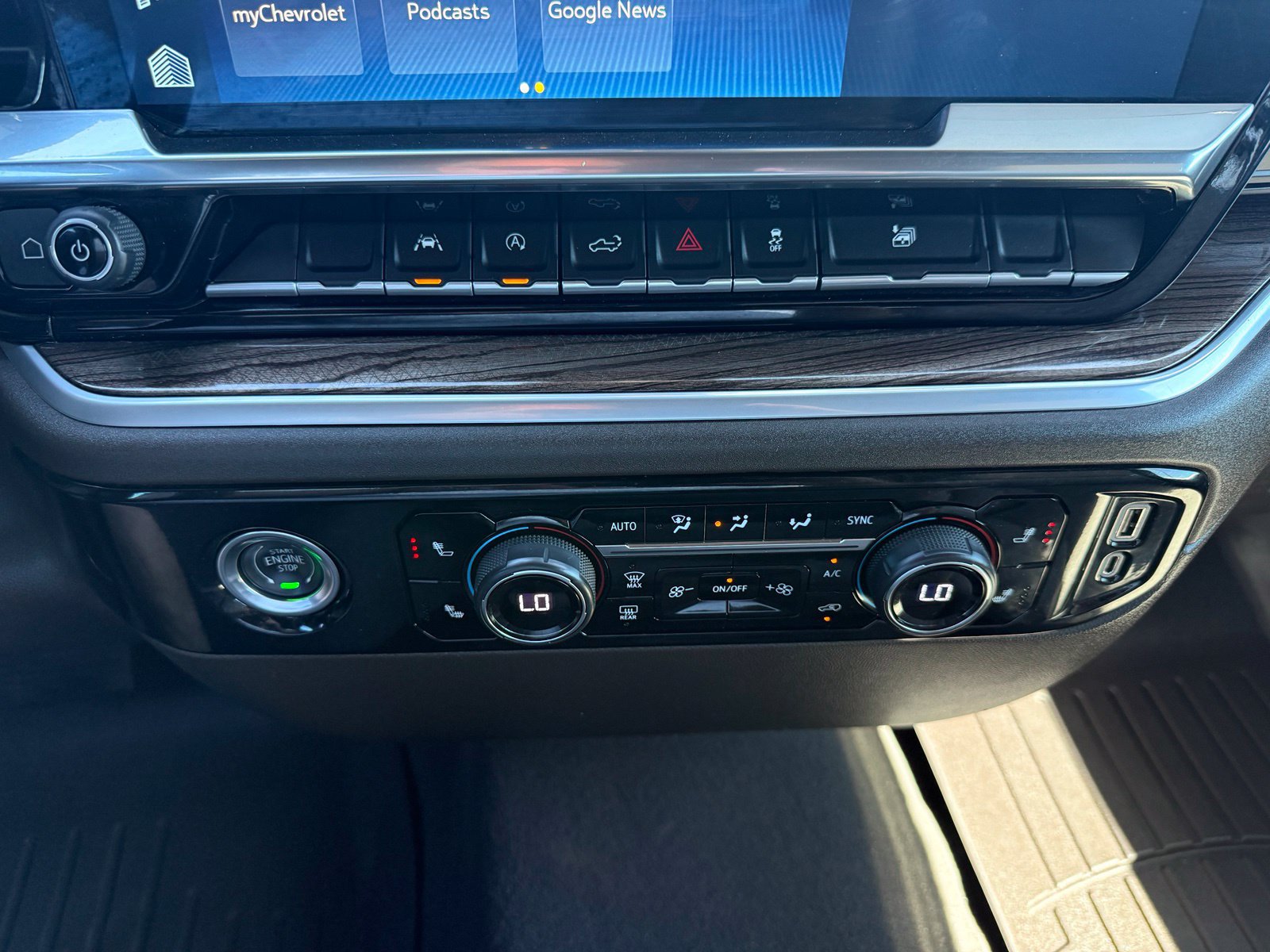 Certified 2023 Chevrolet Silverado 1500 LT AWD/4WD image 25
