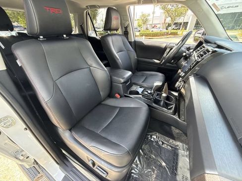 Used 2024 Toyota 4Runner TRD Off-Road Premium w/ Moonroof Package AWD/4WD image 26