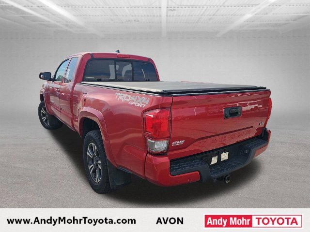Used 2016 Toyota Tacoma TRD Sport w/ Towing Package AWD/4WD image 5