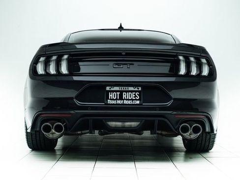 Used 2022 Ford Mustang GT Premium w/ Black Accent Package RWD image 16