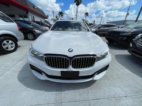 Used 2017 BMW 740i RWD image 1