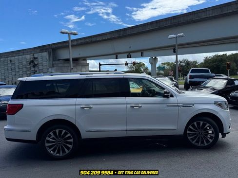 Used 2018 Lincoln Navigator L Select w/ Technology Package RWD image 4