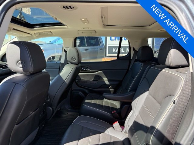 Used 2023 GMC Acadia Denali w/ Denali Ultimate Package AWD/4WD image 11