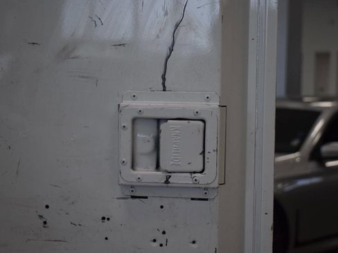 Used 2016 Chevrolet Silverado 3500 W/T image 34