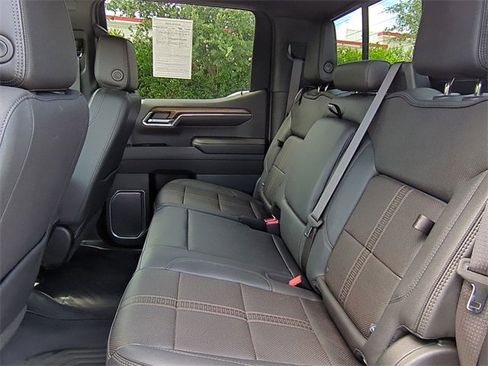 Used 2023 Chevrolet Silverado 1500 High Country w/ Z71 Off-Road Package image 14