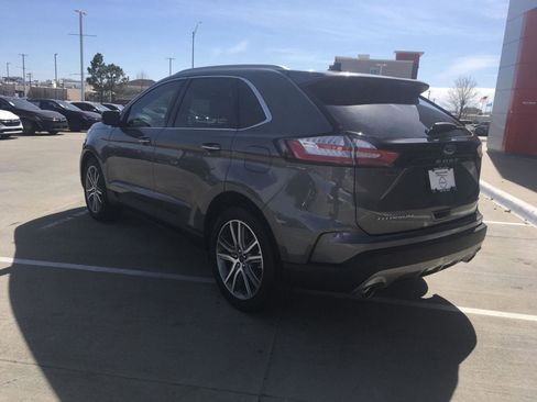 Used 2024 Ford Edge Titanium w/ Equipment Group 301A AWD/4WD image 9