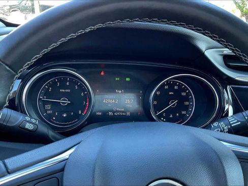 Used 2022 Buick Encore GX Essence w/ Experience Buick Package image 20