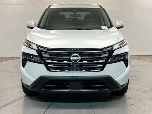 New 2026 Nissan Rogue SV image 8