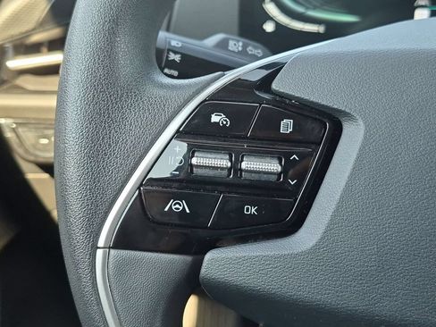 Used 2025 Kia Niro LX FWD image 20