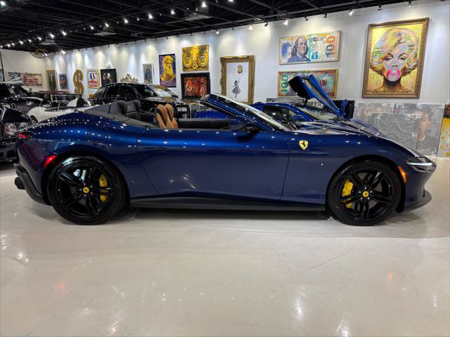 Used 2025 Ferrari Roma Spider RWD image 8