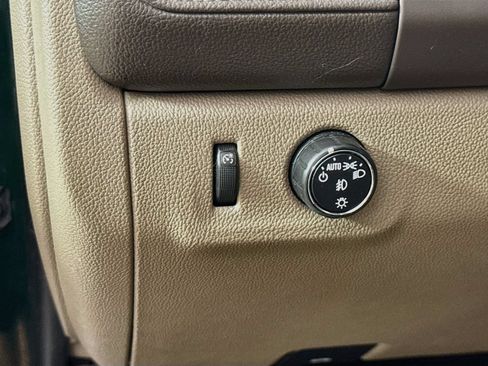 Used 2015 GMC Canyon SLT RWD image 11