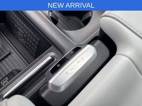 Certified 2025 Ford Expedition Platinum AWD/4WD image 23