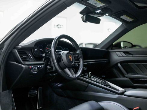 Used 2022 Porsche 911 GT3 RS image 2