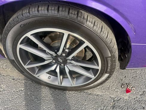 Used 2023 Dodge Challenger R/T w/ Plus Package image 10