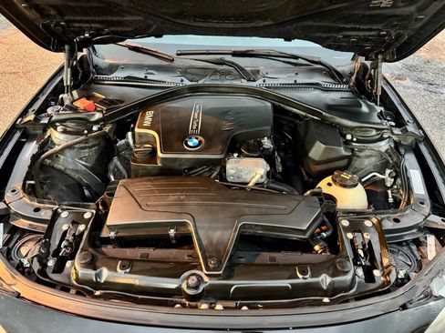 Used 2015 BMW 320i xDrive Sedan image 10