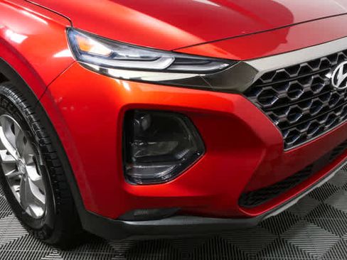 Used 2019 Hyundai Santa Fe SEL image 34