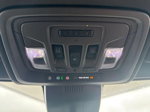Used 2023 Chevrolet Silverado 1500 LTZ w/ LTZ Premium Package AWD/4WD image 41