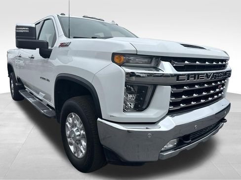 Used 2020 Chevrolet Silverado 2500 LTZ w/ LTZ Plus Package image 8