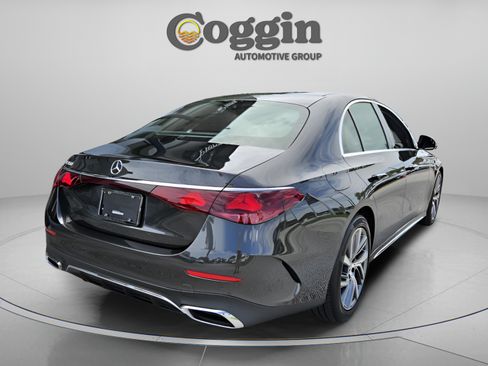 Used 2026 Mercedes-Benz E 350 Sedan image 6