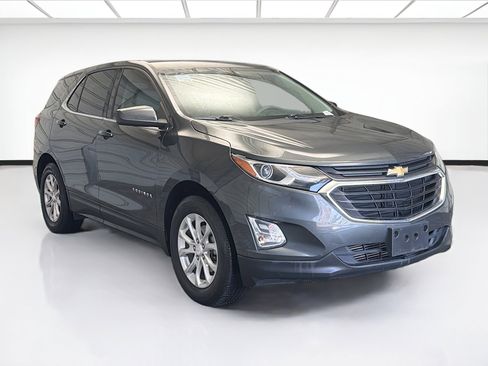 Used 2019 Chevrolet Equinox LT image 3