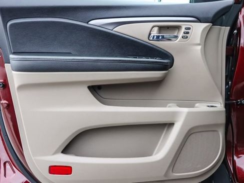 Certified 2022 Honda Pilot Special Edition image 26