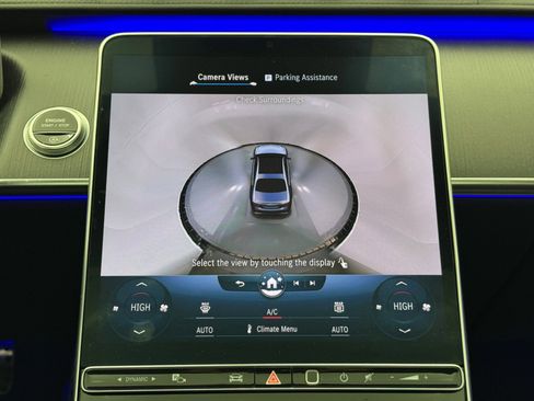 Used 2022 Mercedes-Benz S 500 4MATIC w/ AMG Line Package image 37