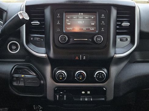 Used 2019 RAM 3500 Big Horn image 16