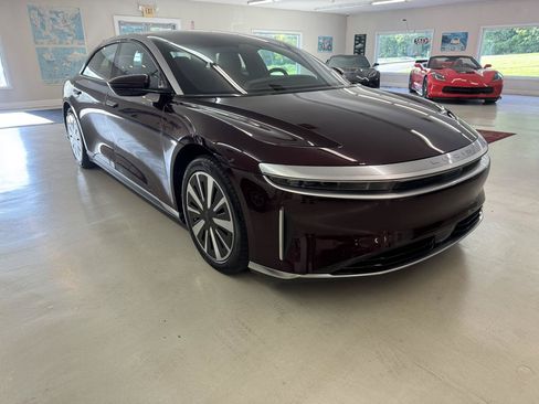 Used 2024 Lucid Air Touring AWD/4WD image 4