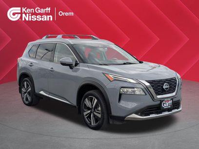 Used 2022 Nissan Rogue Platinum w/ Head-Up Display Package