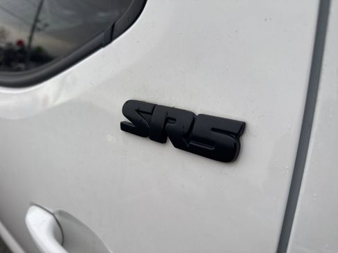 Used 2021 Toyota Tacoma SR5 w/ Technology Package image 10