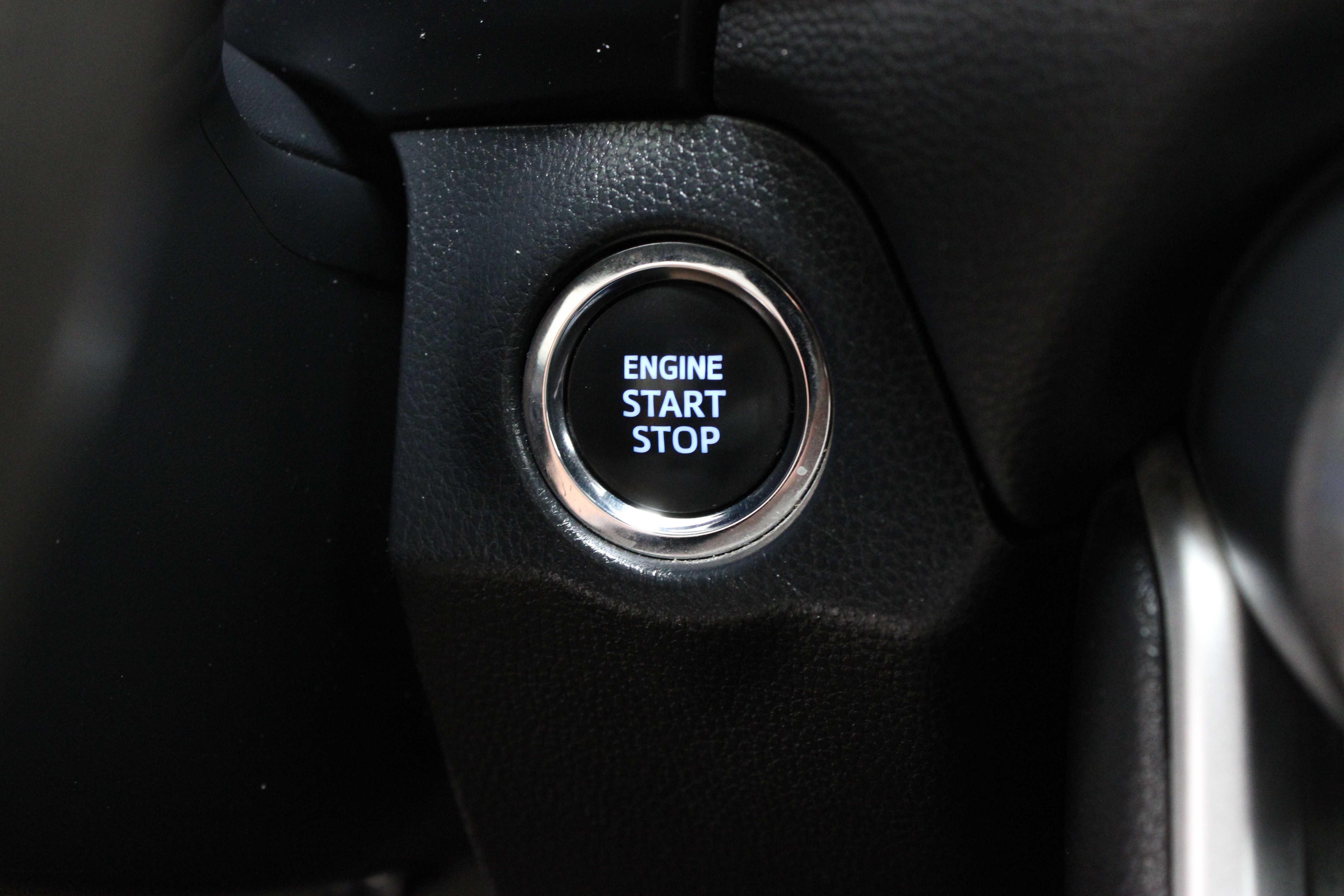 Certified 2022 Toyota RAV4 XLE AWD/4WD image 17