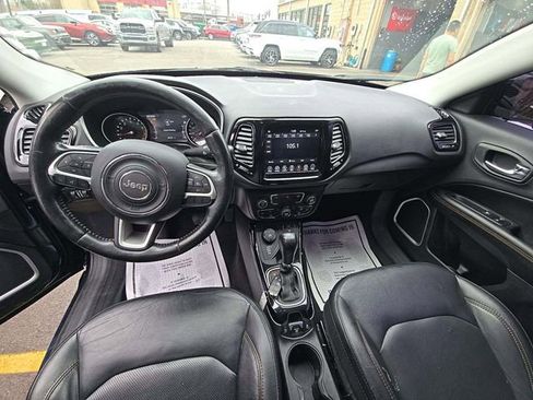 Used 2019 Jeep Compass Limited AWD/4WD image 8