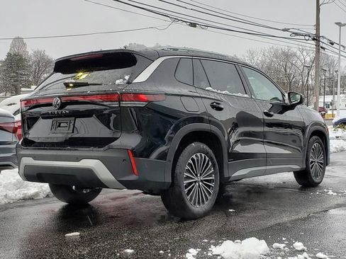 New 2026 Volkswagen Tiguan S image 3