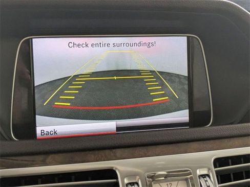 Used 2014 Mercedes-Benz E 350 4MATIC Wagon image 22