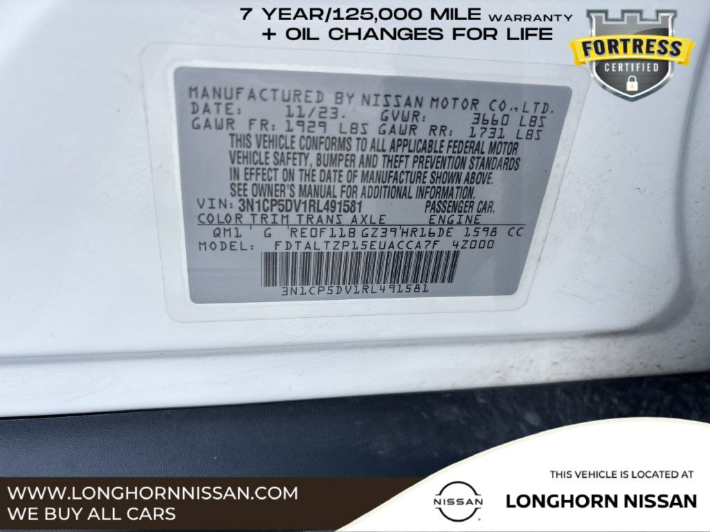 Used 2024 Nissan Kicks SR w/ SR Premium Package FWD image 28