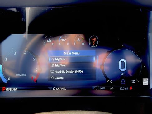 New 2025 Ford F150 Lariat w/ Equipment Group 502A High image 22