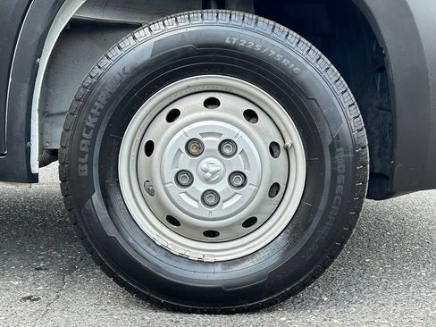 Used 2022 RAM ProMaster 2500 FWD image 32