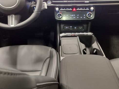 New 2026 Hyundai Tucson Limited image 42