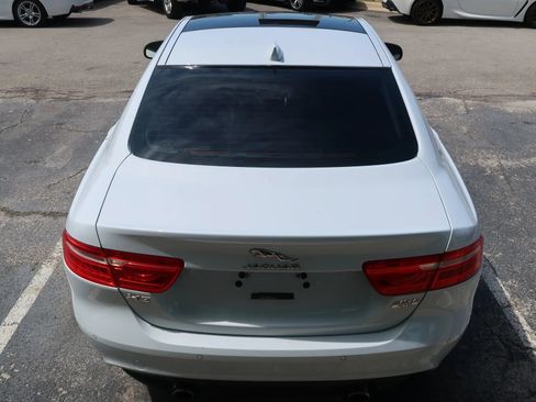 Used 2017 Jaguar XE First Edition AWD/4WD image 9