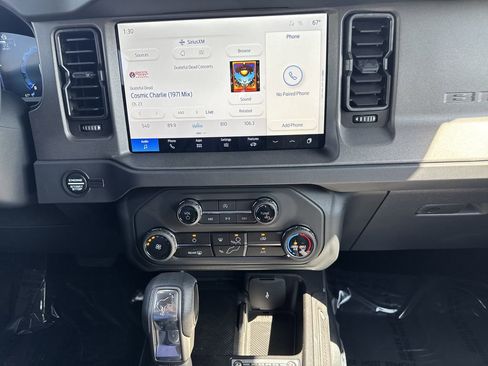 New 2025 Ford Bronco 4-Door AWD/4WD image 28