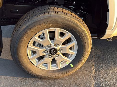 New 2026 Toyota Tacoma SR5 image 30