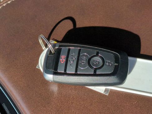 Used 2020 Ford F150 Limited w/ Trailer Tow Package image 35