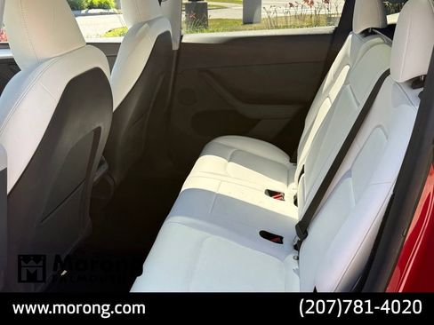 Used 2023 Tesla Model Y Long Range AWD/4WD image 19